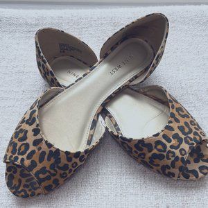 Nine West Penelope Peep-Toe Open Toe fabric Flats leopard animal-print, S8.5